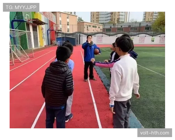 全面解析篮球技术犯规处罚规则中的判罚依据与执行标准 全面解析篮球技术犯规处罚规则中的判罚依据与执行标准